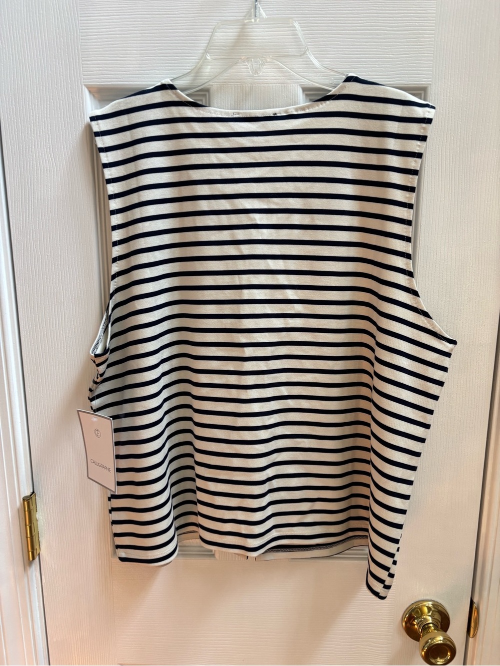 Navy & Cream Striped Sleeveless Metal Sea Shell Button-Front Top, Size XL, NWOT - Picture 6 of 6